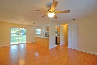 1080 Ricade Dr in Hinesville, GA - Building Photo - Building Photo