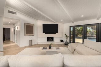 8205 E Redfield Rd in Scottsdale, AZ - Building Photo - Building Photo