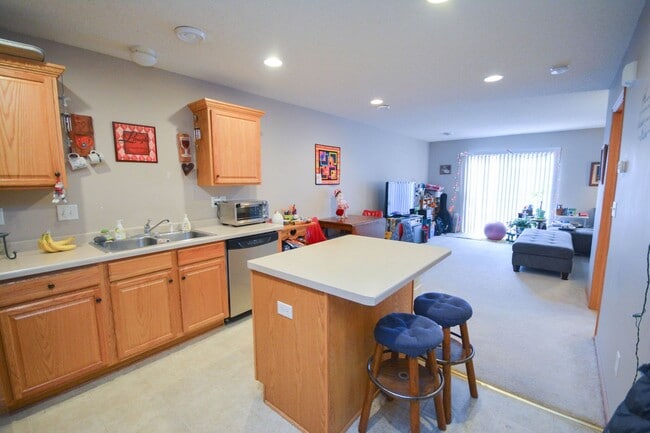 4445 Portage St NW in Rochester, MN - Building Photo - Building Photo