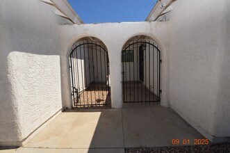 3744 Riano Cir in Las Vegas, NV - Building Photo - Building Photo