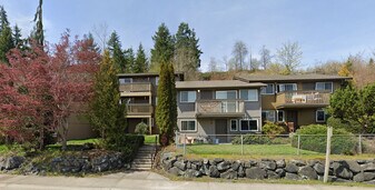 Mashell Ave. S. Apartments in Eatonville, WA - Building Photo