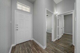 536 Fallbrook Dr in Temple, TX - Building Photo - Building Photo