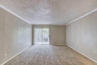 Pont Alba in Bellaire, TX - Building Photo - Building Photo