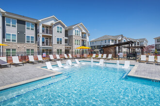 Ascend Brightleaf Apartments in Durham, NC - Foto de edificio - Building Photo