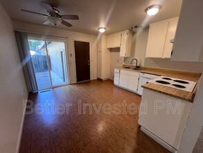 5919 Montecito Blvd in Santa Rosa, CA - Building Photo - Building Photo