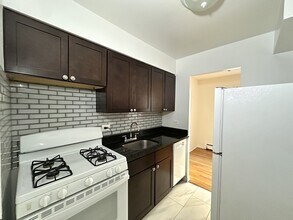 6830 N Sheridan Rd in Chicago, IL - Building Photo - Building Photo