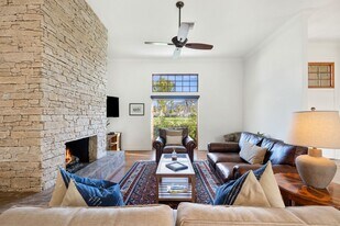 74939 Vía Lago in Indian Wells, CA - Building Photo