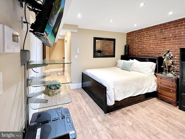 2019 O St NW in Washington, DC - Building Photo - Building Photo