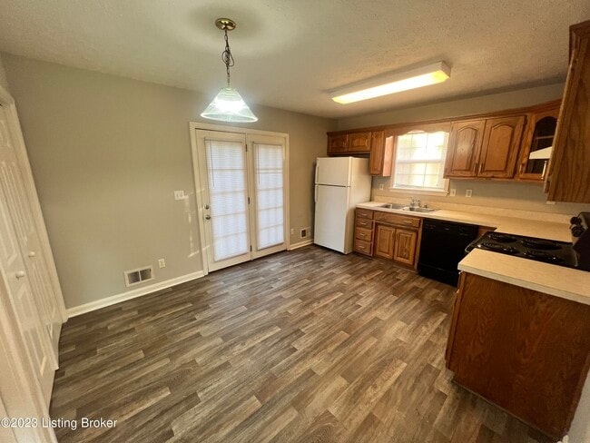 288 Boaz Ln in Mount Washington, KY - Building Photo - Building Photo