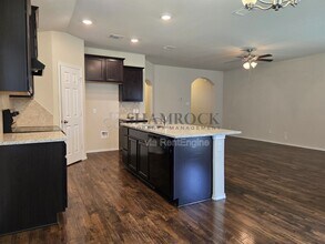 11221 Buzzard Gulch Dr in Waco, TX - Building Photo - Building Photo