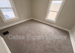 1902 Riedmiller Ave in Fort Wayne, IN - Building Photo - Building Photo