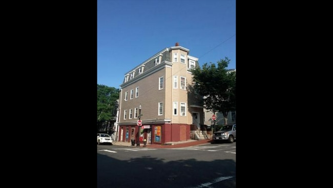 75 Putnam St, Unit #1