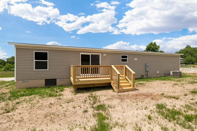 510 Tri Lakes Rd in Humansville, MO - Building Photo - Building Photo