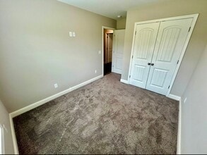 112 Elmwood Ave in Pinewood, SC - Building Photo - Building Photo