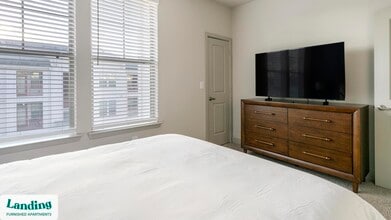 23223 Gosling Rd in Spring, TX - Foto de edificio - Building Photo