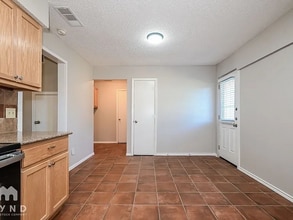 605 Pyramid Dr in Garland, TX - Building Photo - Building Photo
