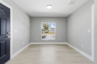 5720 79th Ave in Pinellas Park, FL - Building Photo - Building Photo