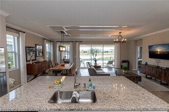 3650 Crimson Ln in Ft. Myers, FL - Building Photo - Building Photo