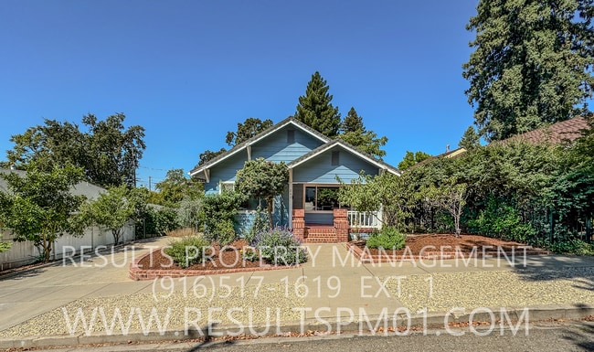 242 Olive St in Auburn, CA - Building Photo - Building Photo