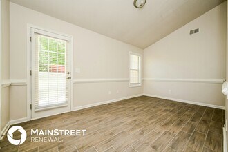 10311 Commons Crossing in Jonesboro, GA - Building Photo - Building Photo