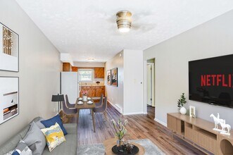 Hillside Apartments in Lafayette, IN - Building Photo - Building Photo