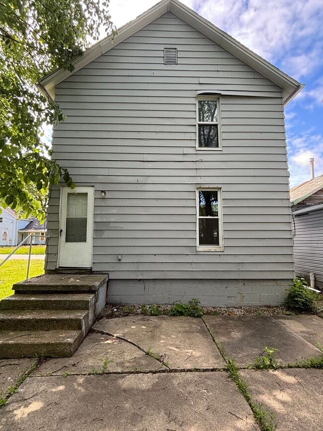 338 W 17th St in Lorain, OH - Building Photo - Building Photo