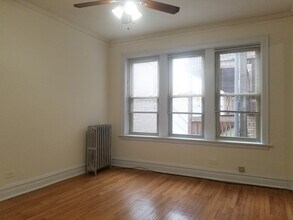 2103 N Mozart St in Chicago, IL - Building Photo - Building Photo
