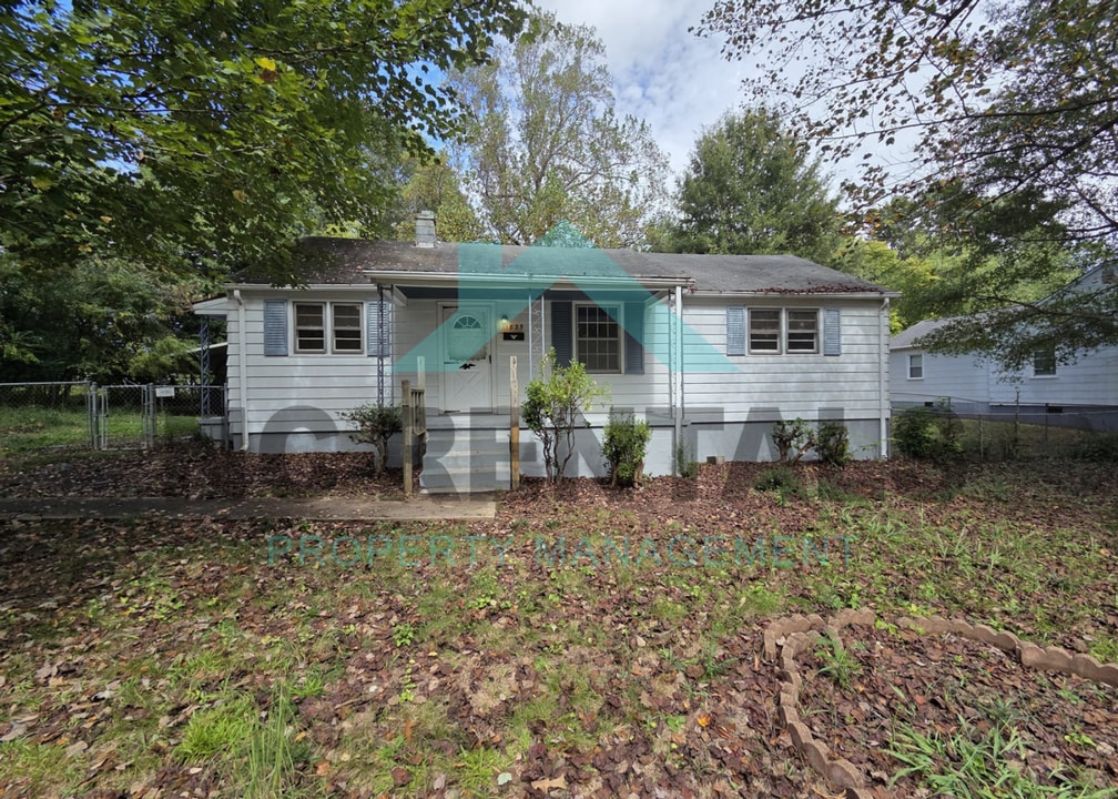 1835 E Delaware Ave in Eden, NC - Building Photo