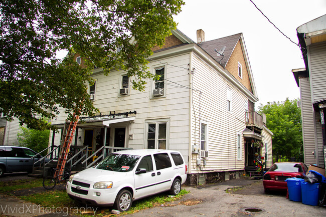 304 Merriman Ave in Syracuse, NY - Building Photo - Building Photo