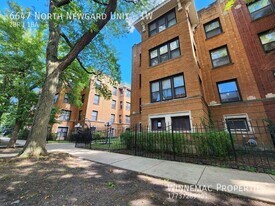 6647 N Newgard Ave in Chicago, IL - Building Photo