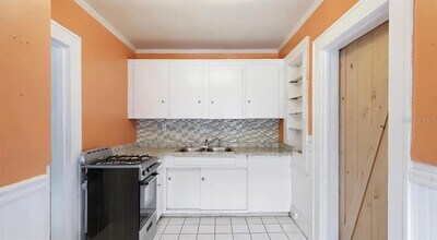 730 7th Ave N in St. Petersburg, FL - Building Photo - Building Photo