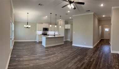 708 Ransom Wy in Greenville, TX - Foto de edificio - Building Photo