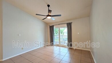 7171 N 9th Ave in Pensacola, FL - Building Photo - Building Photo