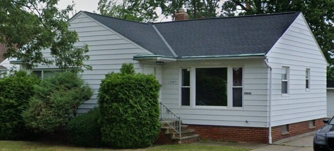 property at 20641 Centuryway Rd