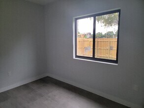 2373 NW 3rd St in Pompano Beach, FL - Building Photo - Building Photo