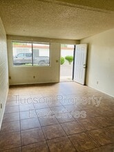 4225 E Lee St in Tucson, AZ - Building Photo - Building Photo