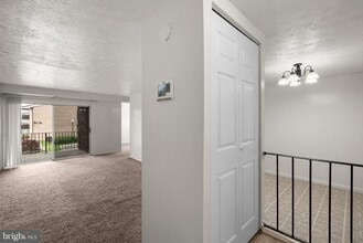 7812 Hanover Pkwy-Unit -201 in Greenbelt, MD - Building Photo - Building Photo
