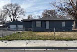 3562 Valley Rd NE, Unit 1615 - A-807 - A in Moses Lake, WA - Building Photo