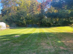 325 W Main St-Unit -2 in Milford, CT - Building Photo - Building Photo