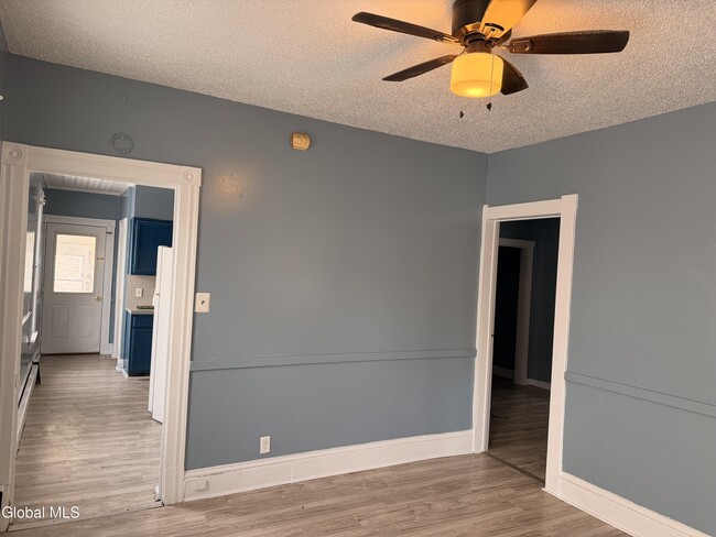 18 Swan St in Amsterdam, NY - Building Photo - Building Photo