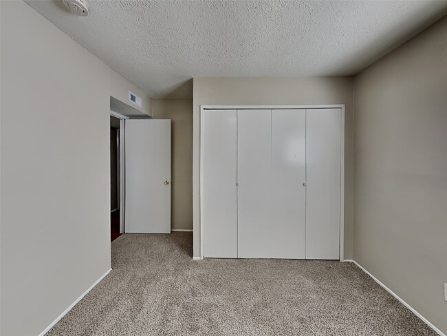 6646 Loch Langham Dr