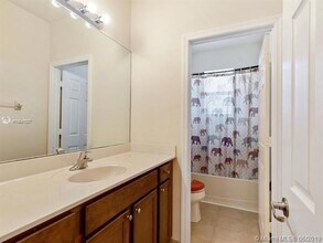 17088 SW 90th Way in Miami, FL - Building Photo - Building Photo