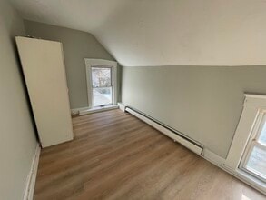 52 Chestnut Ave in Rutland, VT - Building Photo - Building Photo