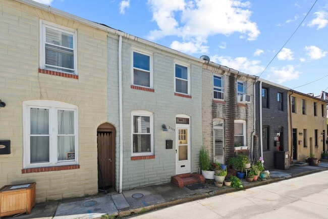 property at 2209 Duker Ct