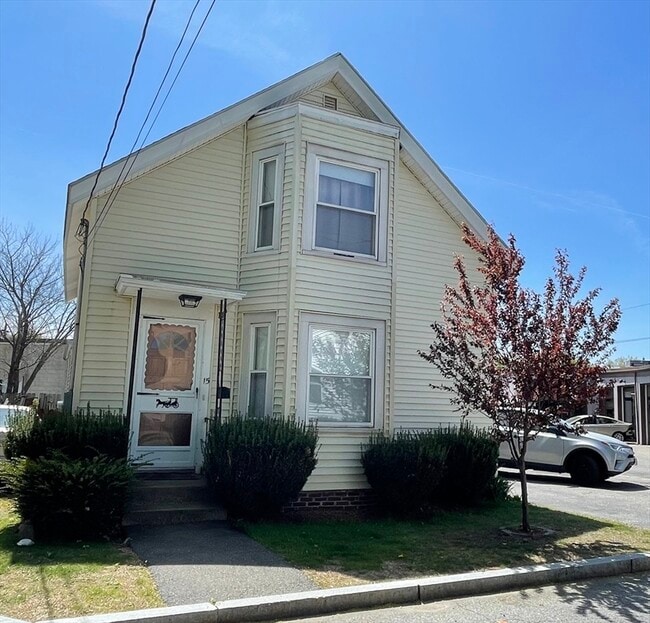 15 Green St