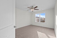 473 Sullivan Loop Rd photo'