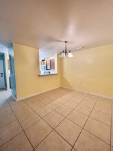 9084 Gervais Cir in Naples, FL - Building Photo - Building Photo