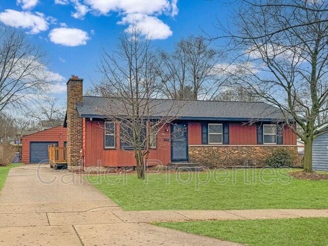 property at 2500 Ancient Dr SW
