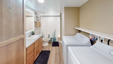 433 Kane Creek Blvd in Moab, UT - Building Photo - Building Photo