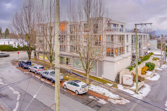 Fraserview Court in Vancouver, BC - Building Photo - Building Photo